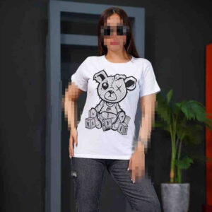 تیشرت نیم آستین به چشمی