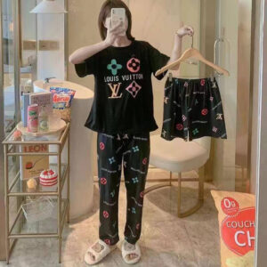 ست سه تیکه تيشرت شلوار شورتک