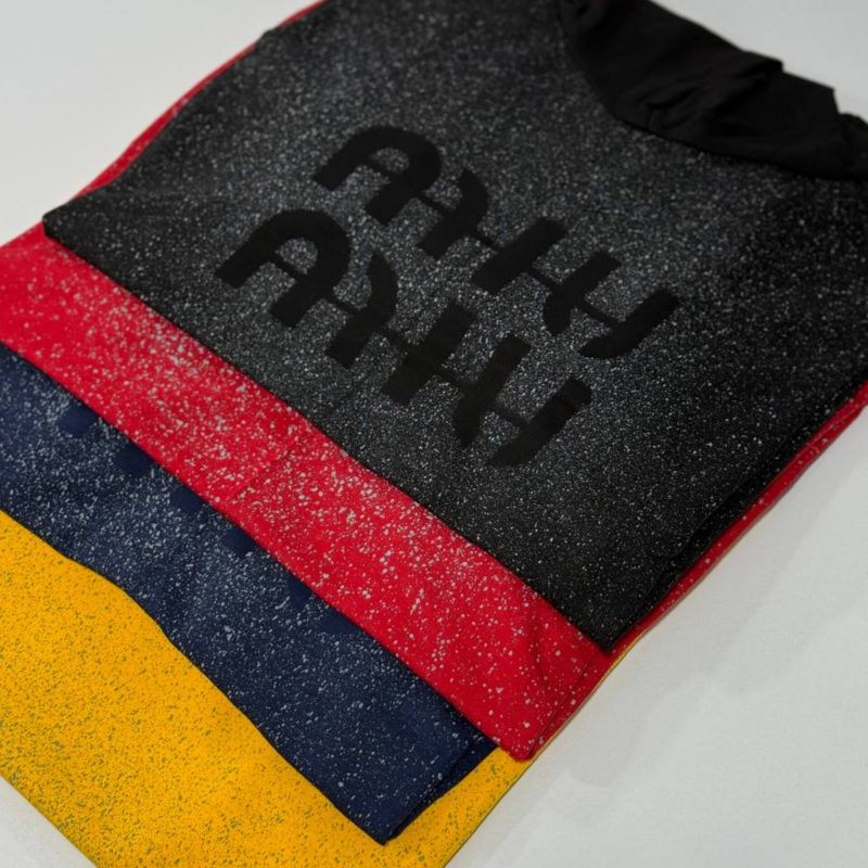 هودی باکسی کلاه دار چاپmiu پیستولری (پک 8 عددی)