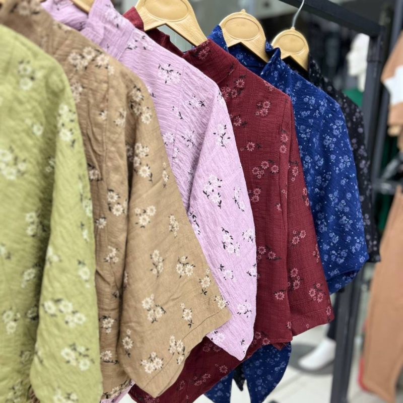 شومیز کراپ گره ای (پک ۴ عددی)