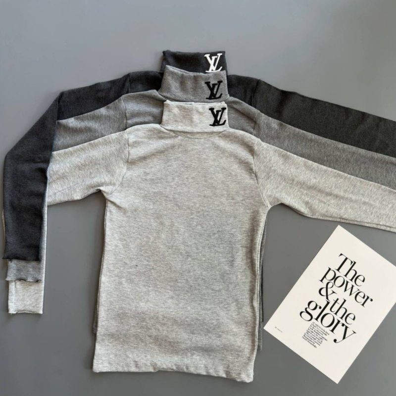 ️بلوز یقه اسکی گلدوزی LV (پک 6 عددی)