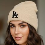 کلاه بافت گلدوزی رنگی (پک 6 عددی)