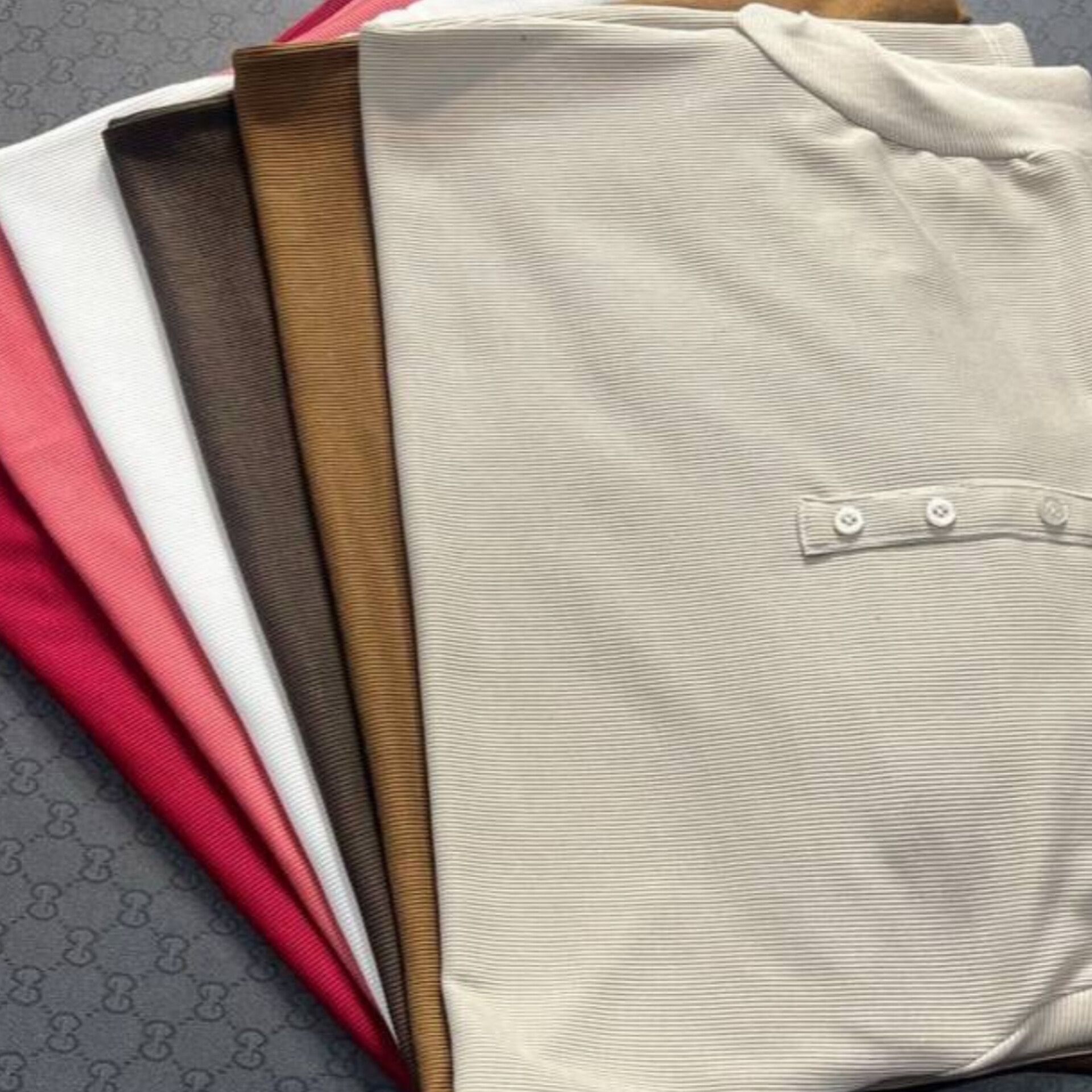 تیشرت جلو ۳دکمه قواره بزرگ (پک 6 عددی)