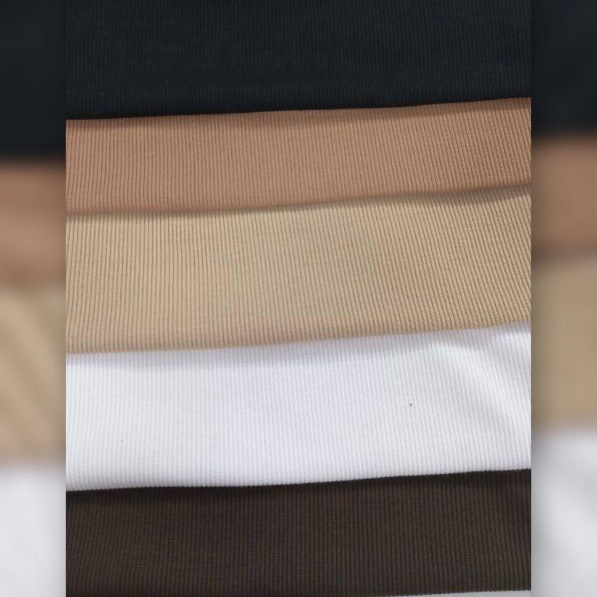 تیشرت بیسیک یقه خشتی (پک 5 عددی)